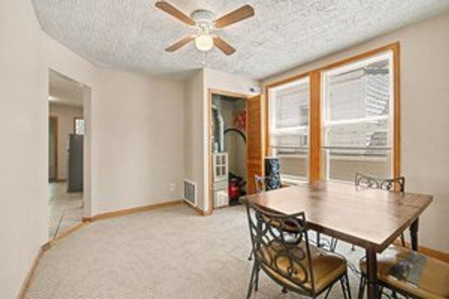 6621 S Oakley Avenue, Chicago, IL 60636