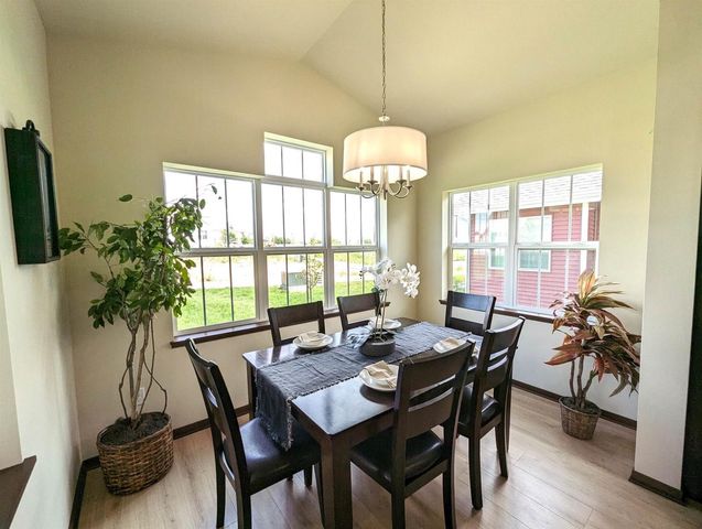 4321 Goldeneye Gateway Drive, Middleton, WI 53562