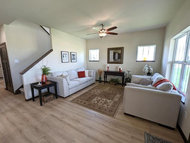 4321 Goldeneye Gateway Drive, Middleton, WI 53562