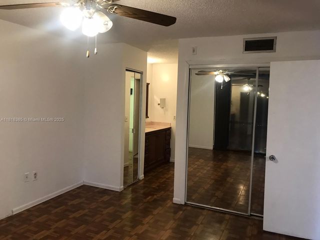 16751 NE 9th Ave 201, North Miami Beach, FL 33162