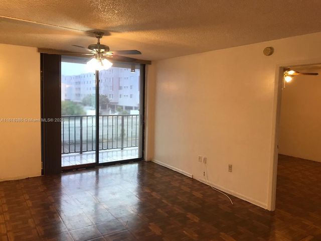 16751 NE 9th Ave 201, North Miami Beach, FL 33162