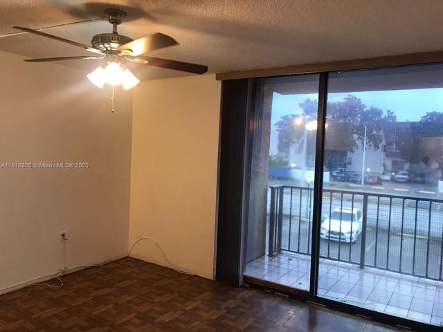 16751 NE 9th Ave 201, North Miami Beach, FL 33162