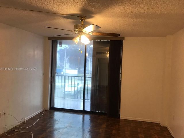 16751 NE 9th Ave 201, North Miami Beach, FL 33162