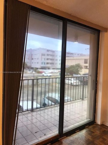 16751 NE 9th Ave 201, North Miami Beach, FL 33162