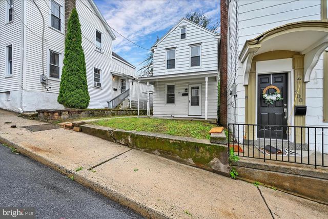 202 S MARGARETTA ST, Schuylkill Haven, PA 17972