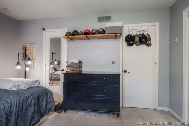 203 Lancaster Circle, New Albany, IN 47150