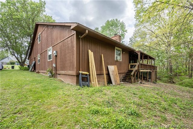 203 Lancaster Circle, New Albany, IN 47150