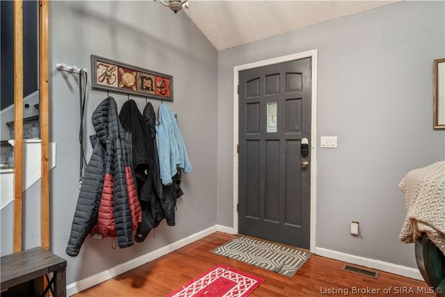 203 Lancaster Circle, New Albany, IN 47150