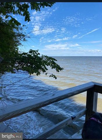 5130 ROSEMARY DR, Chesapeake Beach, MD 20732