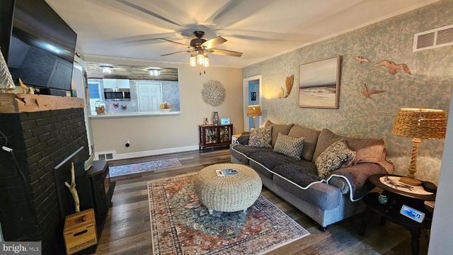 5130 ROSEMARY DR, Chesapeake Beach, MD 20732