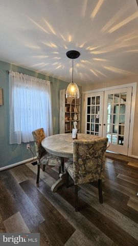 5130 ROSEMARY DR, Chesapeake Beach, MD 20732