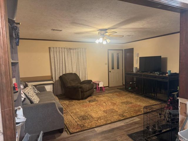 25 Sherwood Loop, Searcy, AR 72143