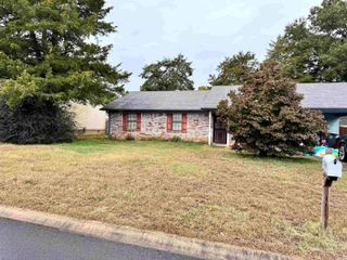 25 Sherwood Loop, Searcy, AR 72143