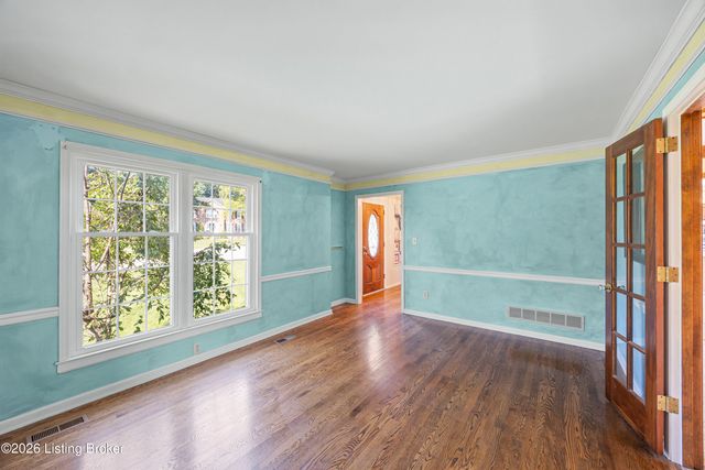 3905 Deer Lake Ct, Prospect, KY 40059