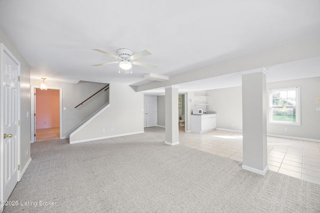 3905 Deer Lake Ct, Prospect, KY 40059