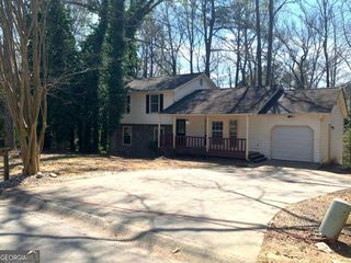 3071 Eastland Way, Snellville, GA 30078
