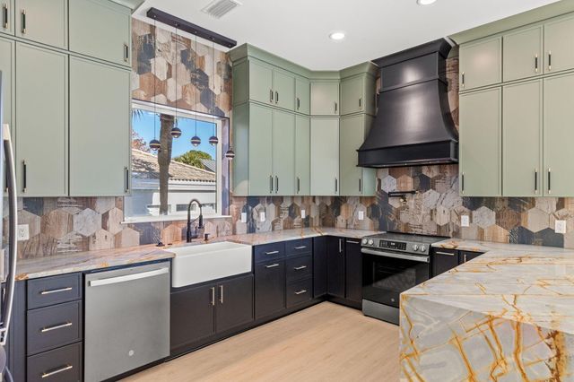 4774 Calatrava Court, Destin, FL 32541