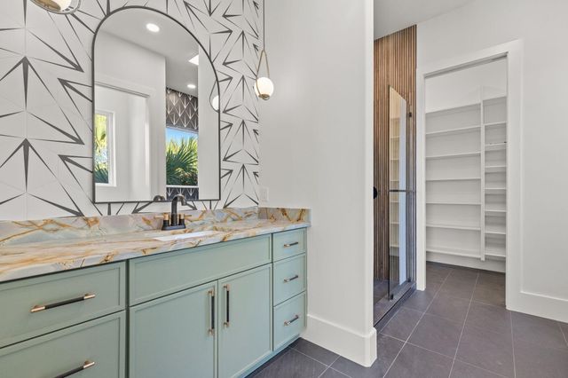 4774 Calatrava Court, Destin, FL 32541