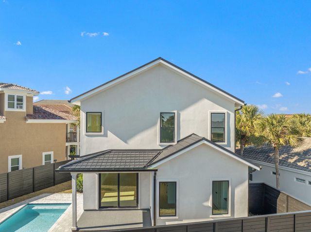 4774 Calatrava Court, Destin, FL 32541