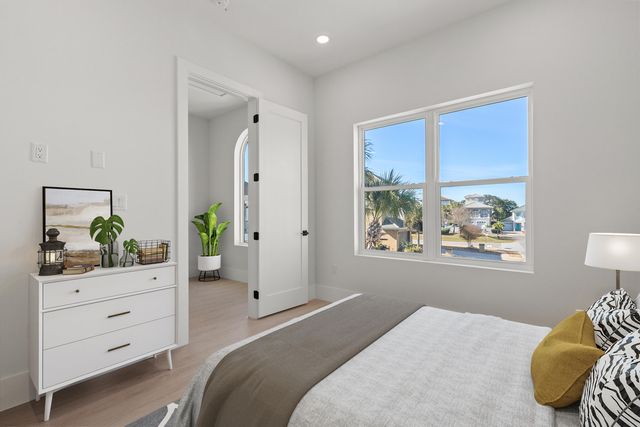 4774 Calatrava Court, Destin, FL 32541