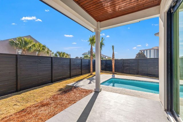 4774 Calatrava Court, Destin, FL 32541