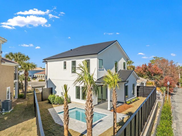 4774 Calatrava Court, Destin, FL 32541