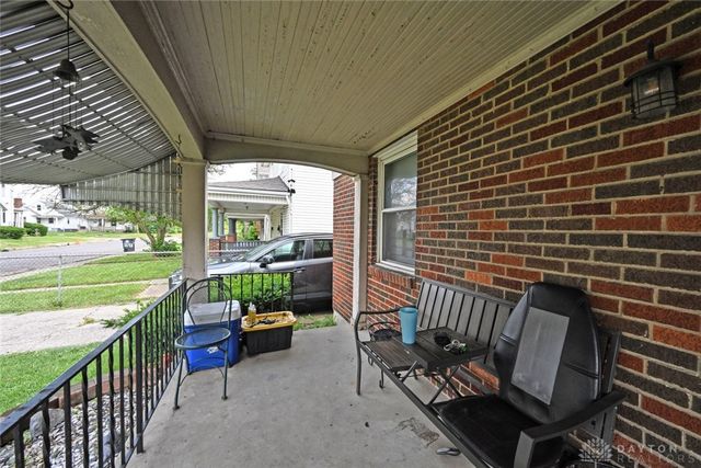 2136 Ravenwood Avenue, Dayton, OH 45406