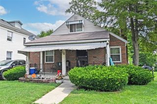 2136 Ravenwood Avenue, Dayton, OH 45406
