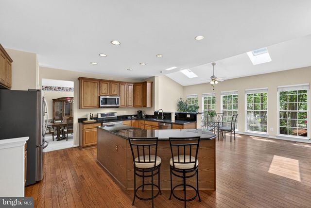 13056 GORHAM WAY, Woodbridge, VA 22192