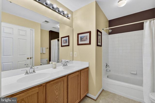 13056 GORHAM WAY, Woodbridge, VA 22192