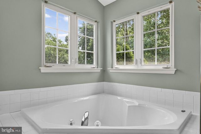 13056 GORHAM WAY, Woodbridge, VA 22192