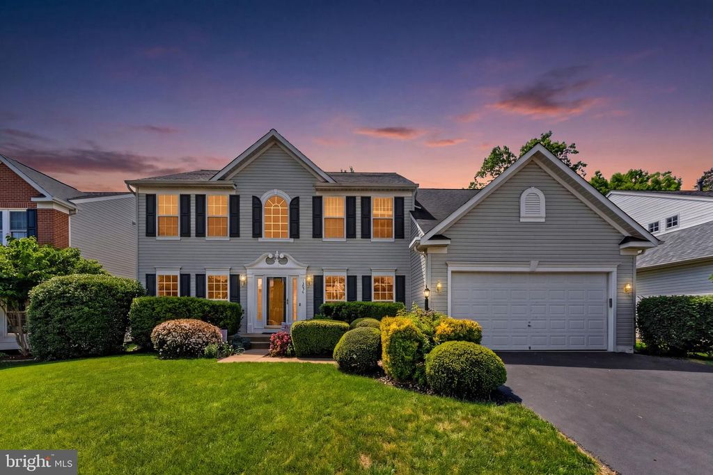 13056 GORHAM WAY, Woodbridge, VA 22192