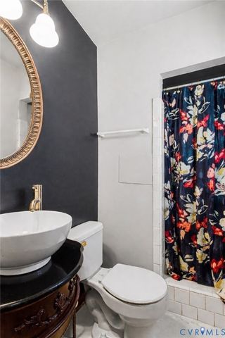 512 W Crieff Rd, Richmond, VA 23225