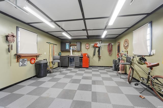 4106 Elmcrest Drive, Fort Wayne, IN 46809