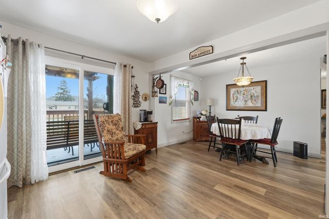 4106 Elmcrest Drive, Fort Wayne, IN 46809