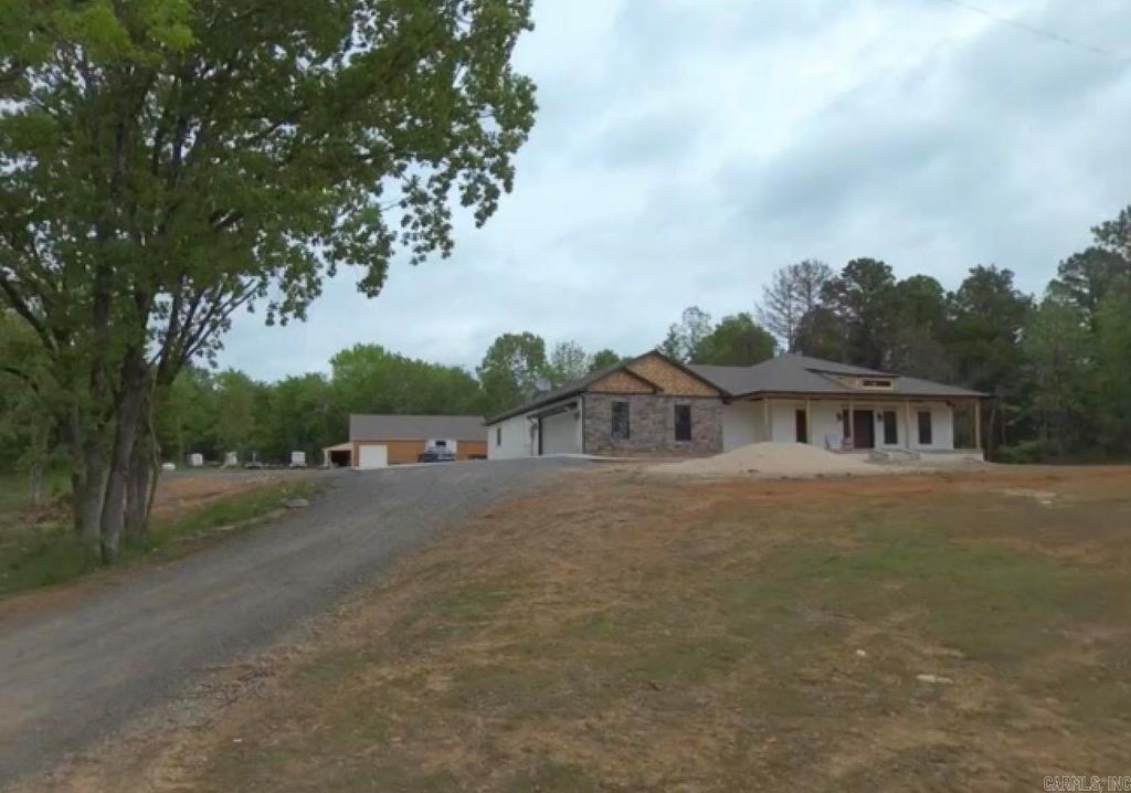 1030 Cadron Settlement Ln, Conway, AR 72034