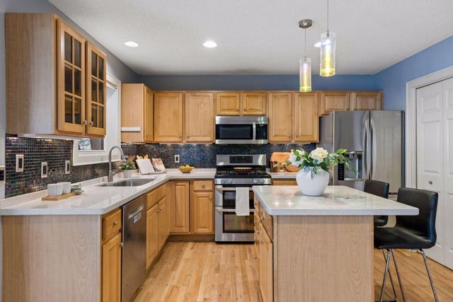 1918 Berkeley Avenue, Saint Paul, MN 55105