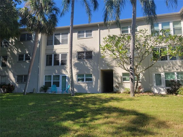 841 PATRICIA AVENUE 206, Dunedin, FL 34698