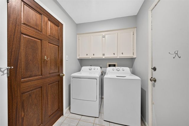 14122 Woodnook Drive, Houston, TX 77077