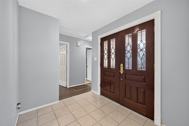 14122 Woodnook Drive, Houston, TX 77077