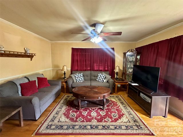 119 Stedman Road, Dallas, NC 28034