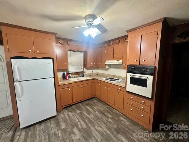 119 Stedman Road, Dallas, NC 28034