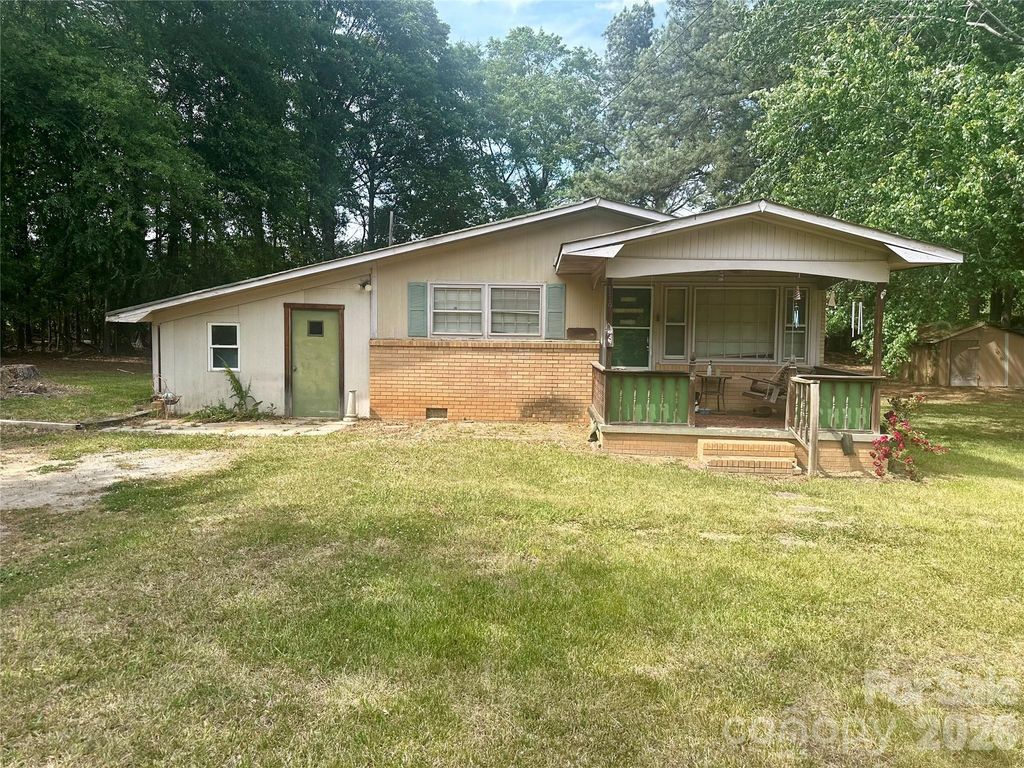 119 Stedman Road, Dallas, NC 28034