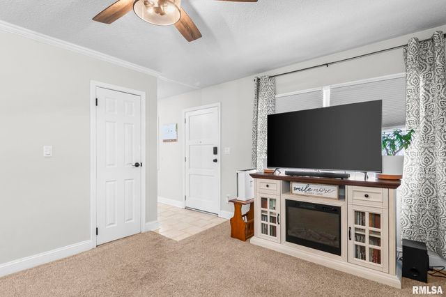 2512 Sutherland Road, Springfield, IL 62702