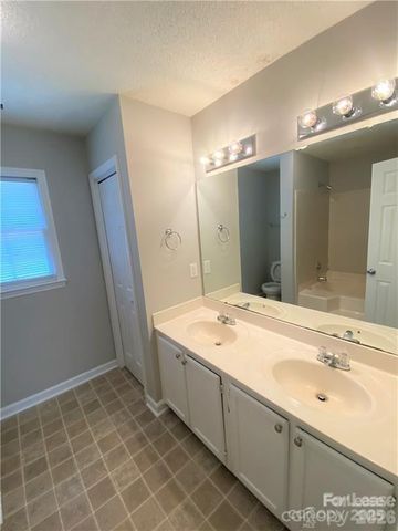6217 Bandy Drive, Charlotte, NC 28227