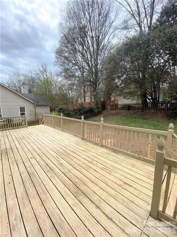 6217 Bandy Drive, Charlotte, NC 28227