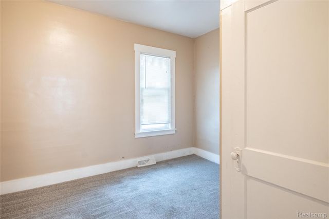 207 Richter Street, River Rouge, MI 48218