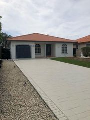 9910 SW 23rd St n/a, Miami, FL 33165