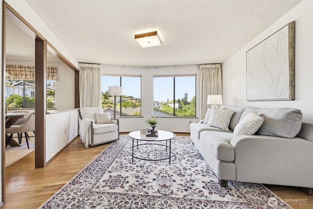 29646 2nd Avenue SW, Federal Way, WA 98023