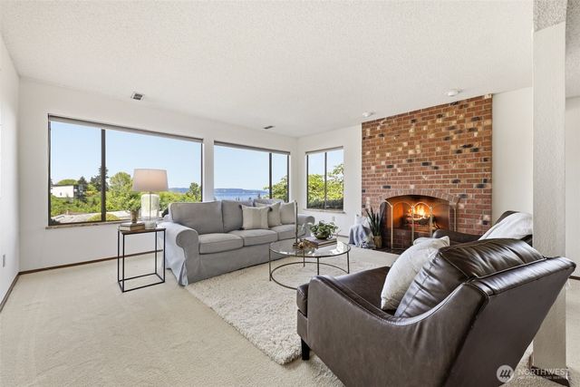 29646 2nd Avenue SW, Federal Way, WA 98023